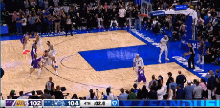 肯纳德绝杀三分助湖人逆转魔术 詹姆斯防守关键