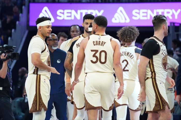 勇士逆转国王终结连败，4人立功助队取关键胜利