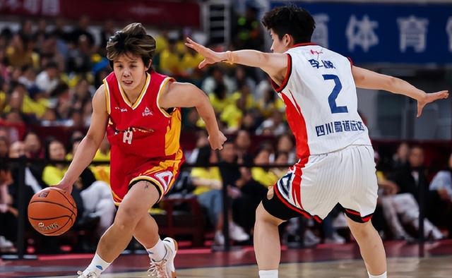 CUBAL球星集体迷失 WCBA总决赛遭遇职业化挑战